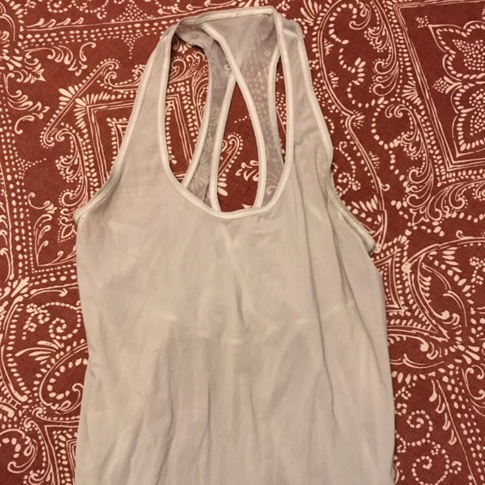 Lululemon tank top